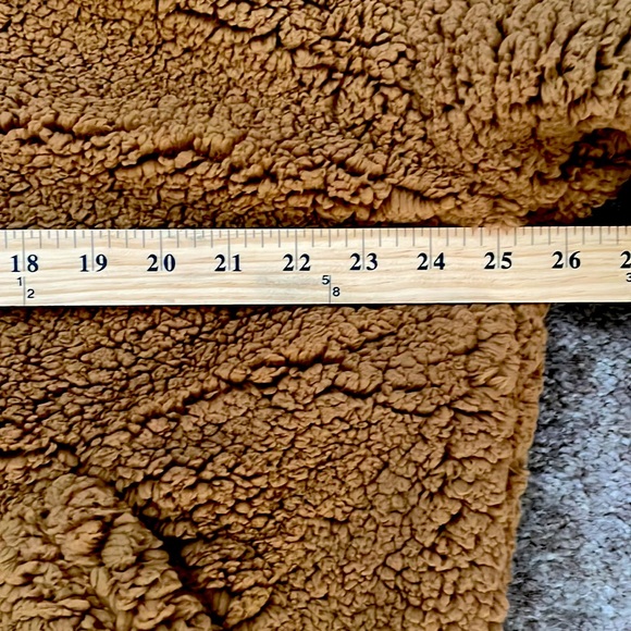 Teddy Coat by Nine West. Camel Size PL - Picture 5 of 7